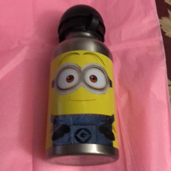Minnnons insulated thermos - Picture 2 of 3